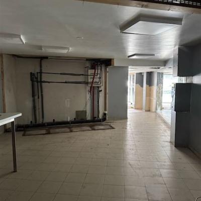 Kantoor te koop in Sint-Amandsberg