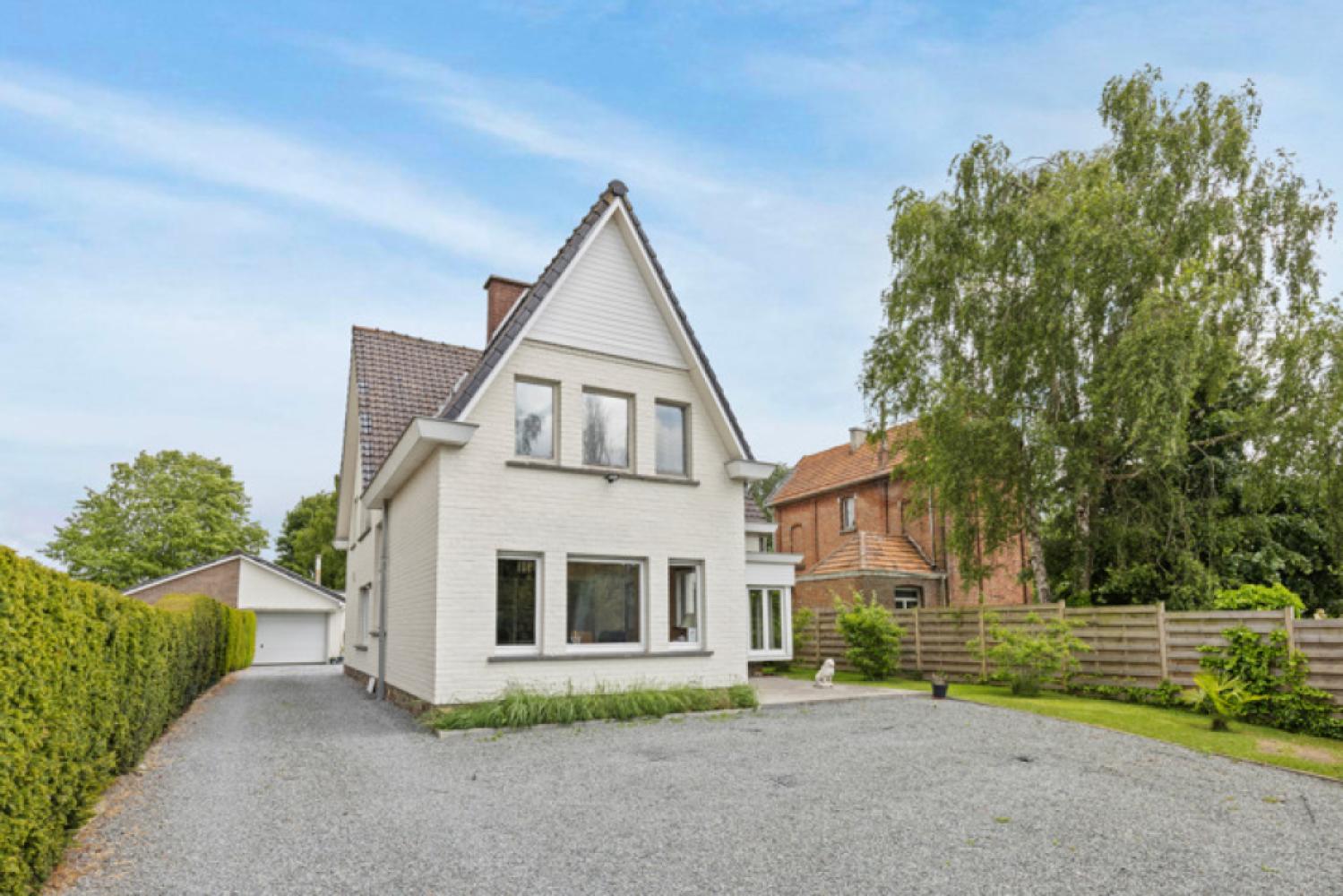 House for sale in Nevele