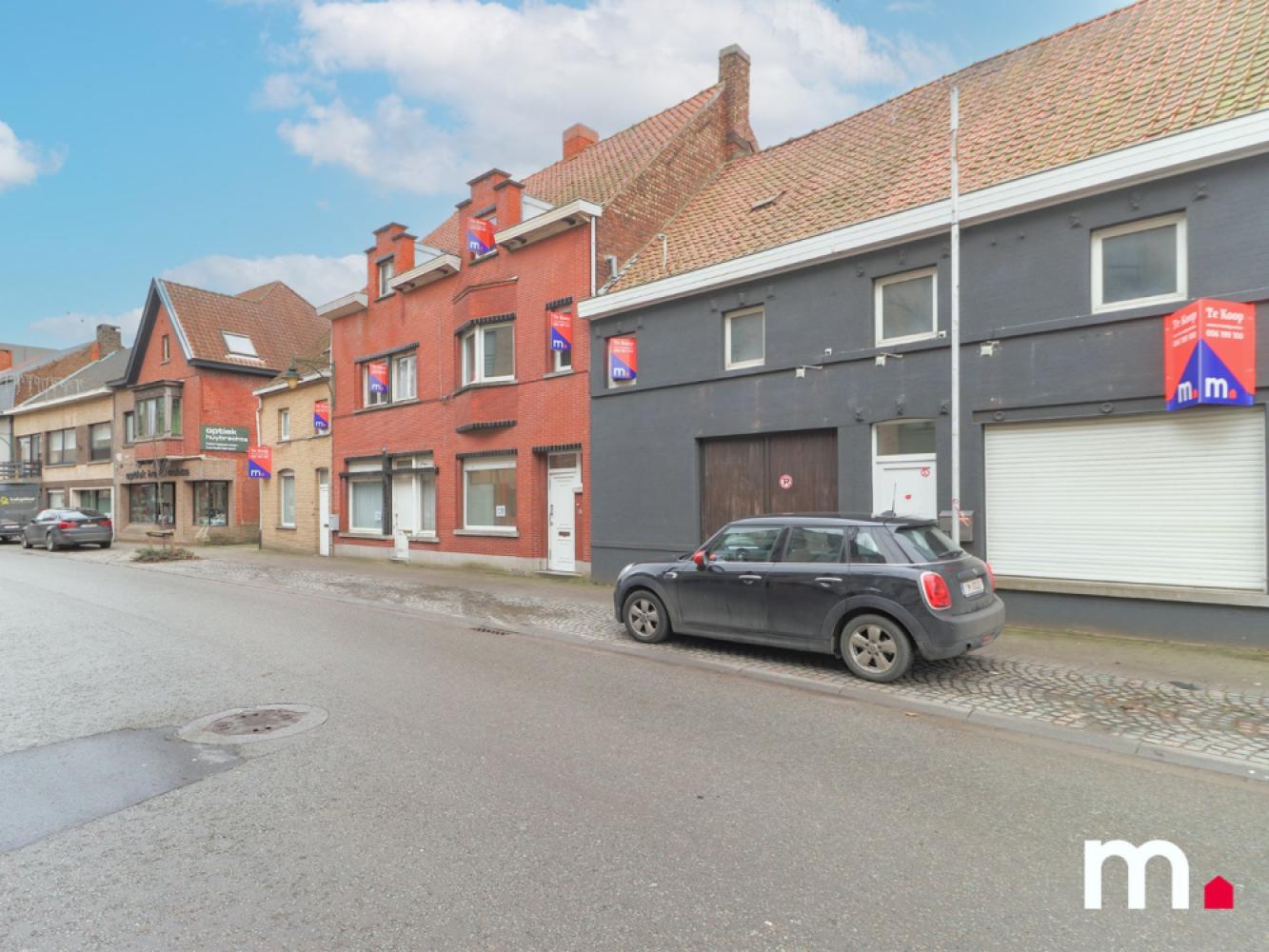 House for sale in Deerlijk