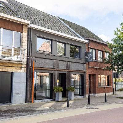 Commercial property for sale in Erembodegem