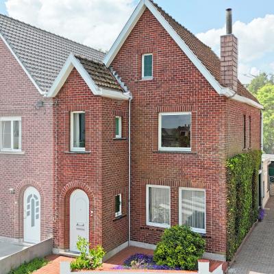 Huis te koop