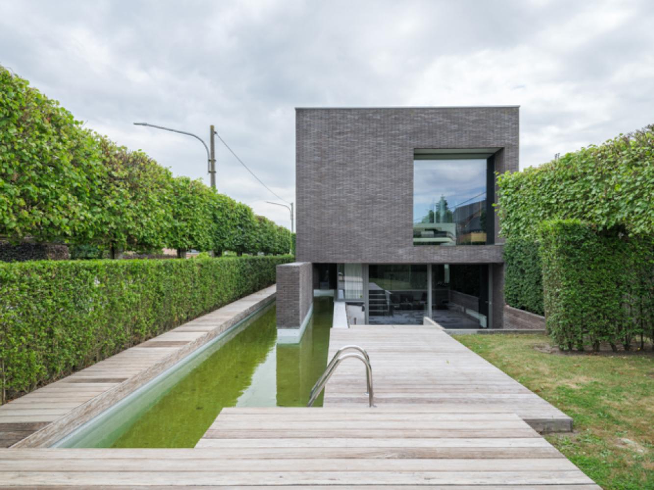 Office for sale in Kuurne