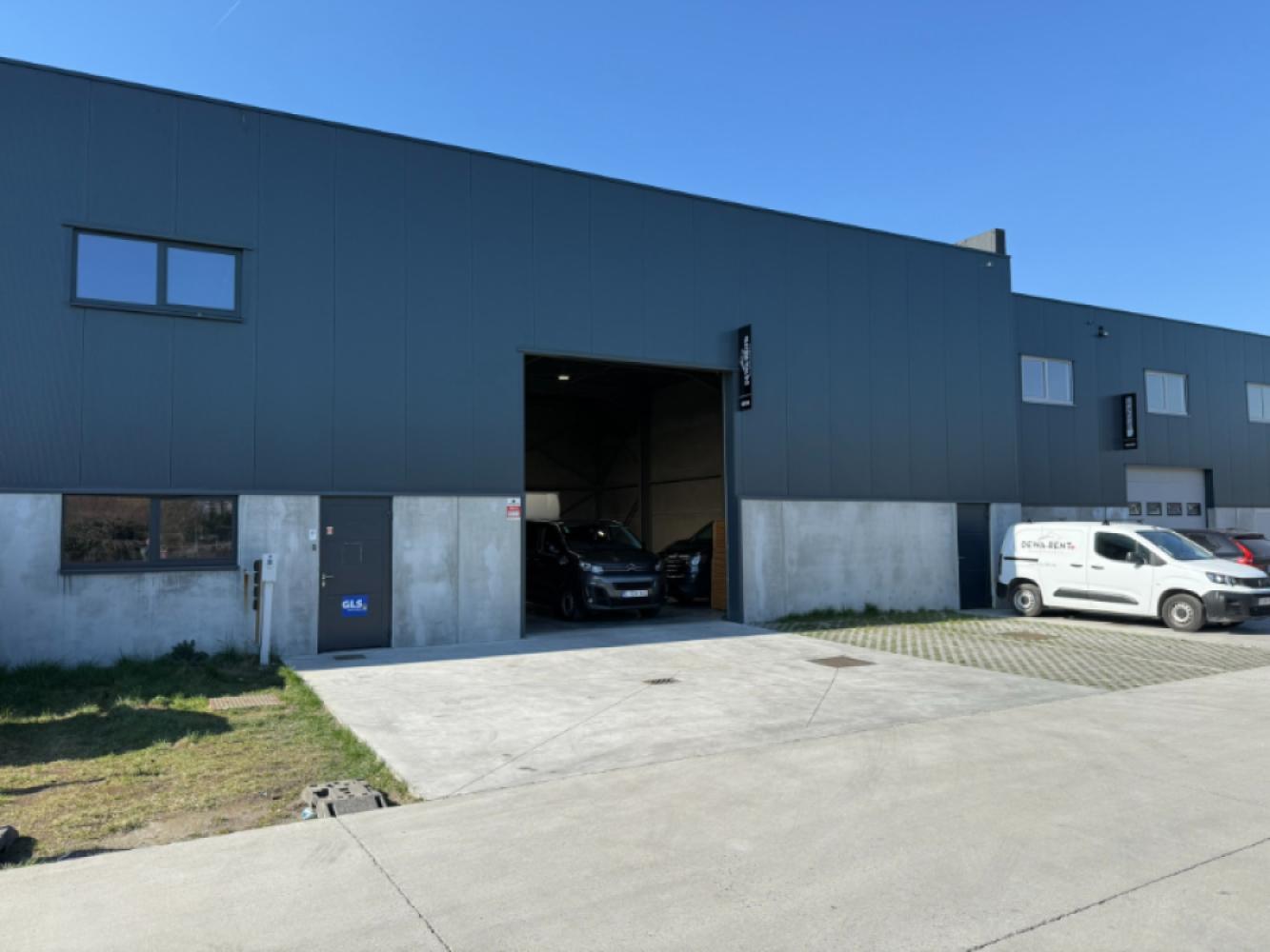 Magazijn te koop in Wondelgem