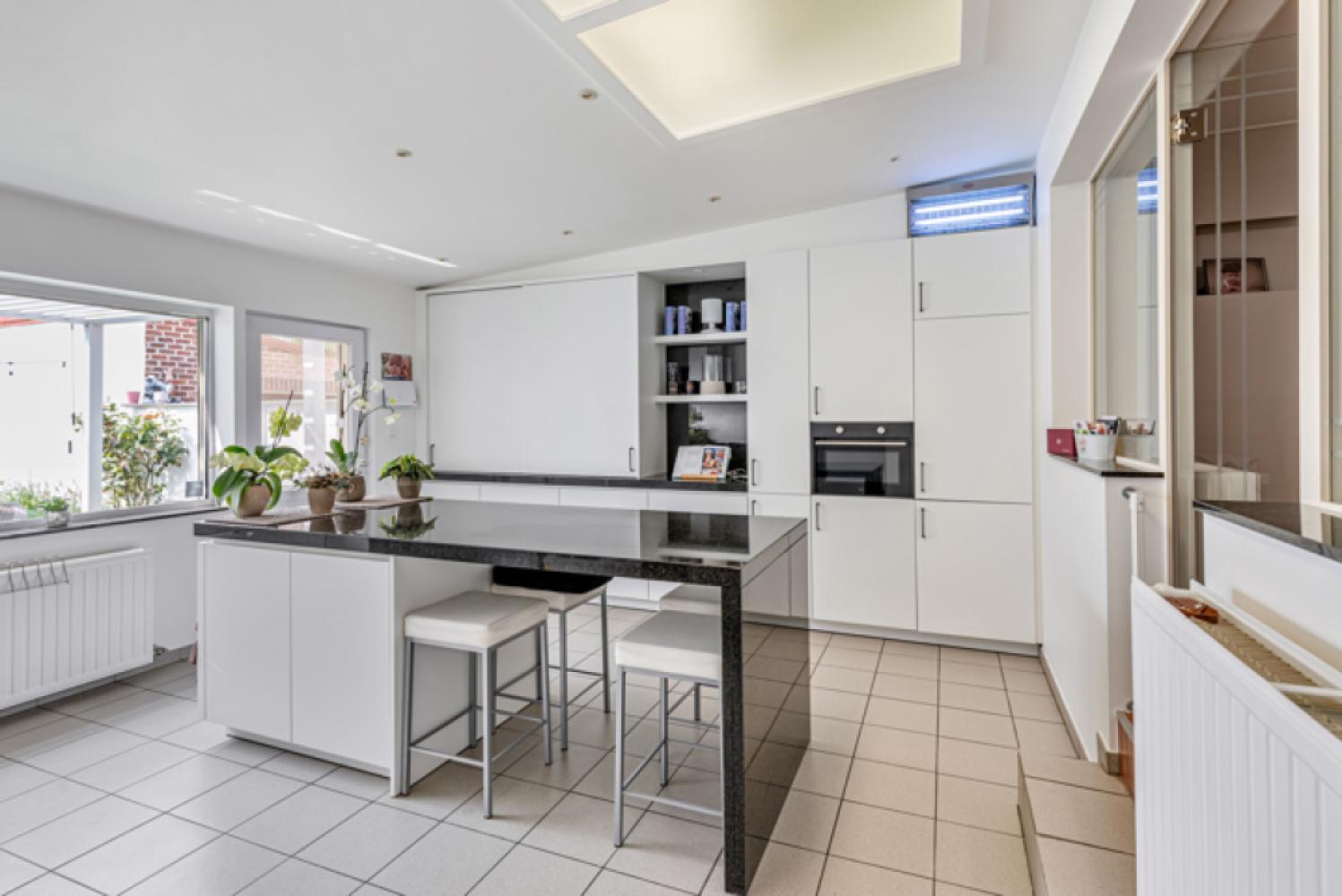 Gebouw gemengd gebruik te koop in Herne