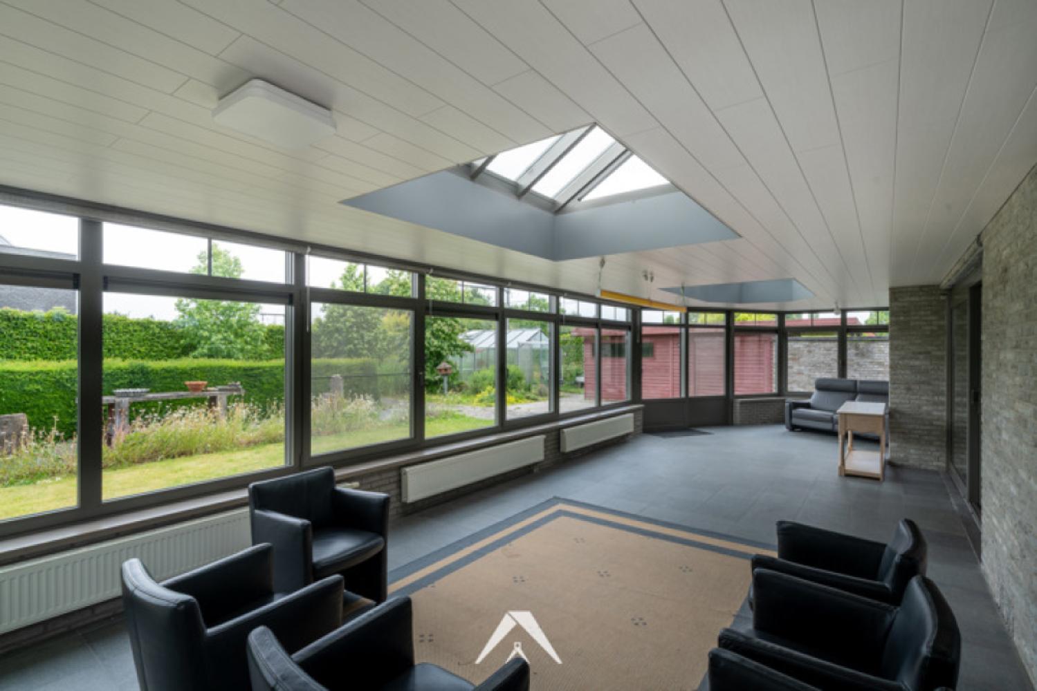 Villa for sale in Wevelgem