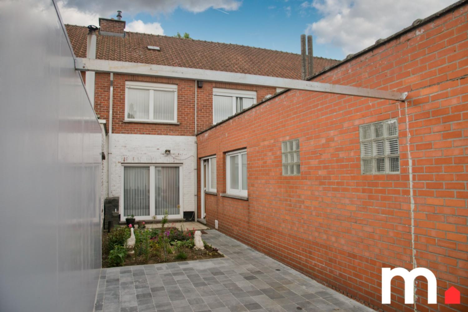 House for sale in Deerlijk