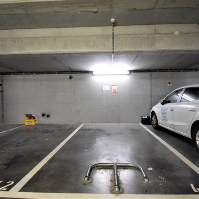 Garage / parking for rent