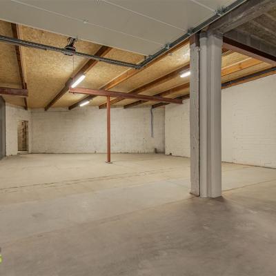 Warehouse for rent