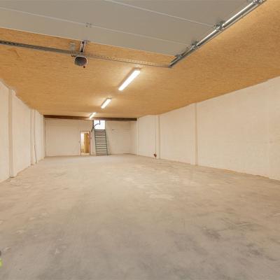 Warehouse for rent
