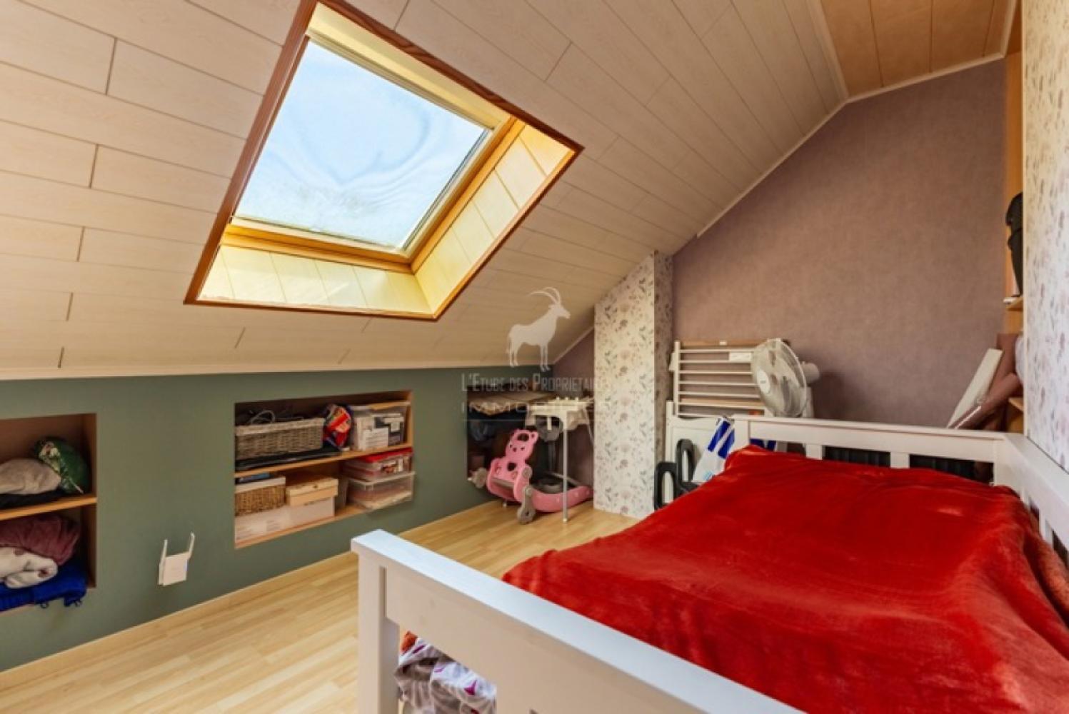 House for sale in Epinois