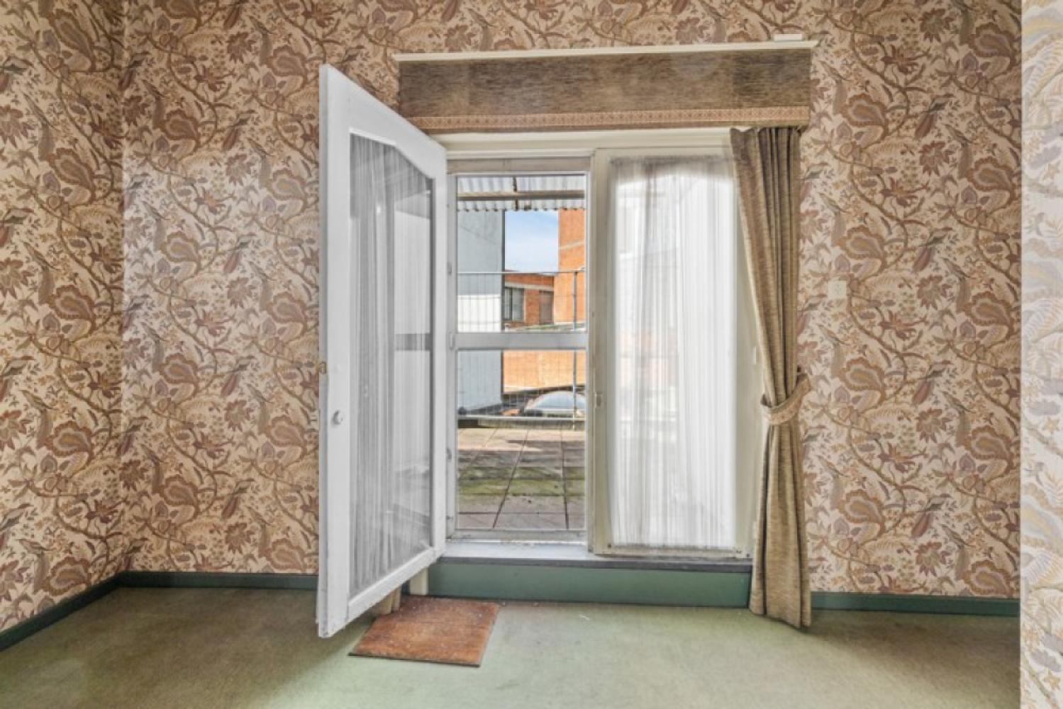Gebouw gemengd gebruik te koop in Wetteren