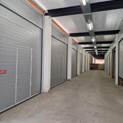 Garage / parking for rent