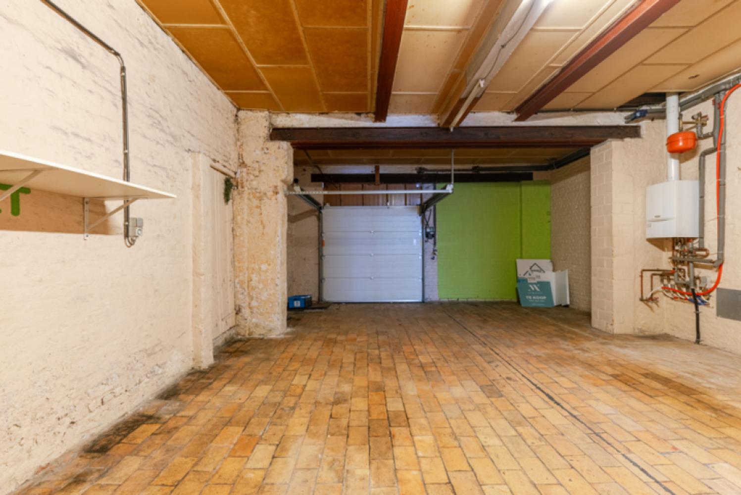 Building mixed use for sale in Torhout