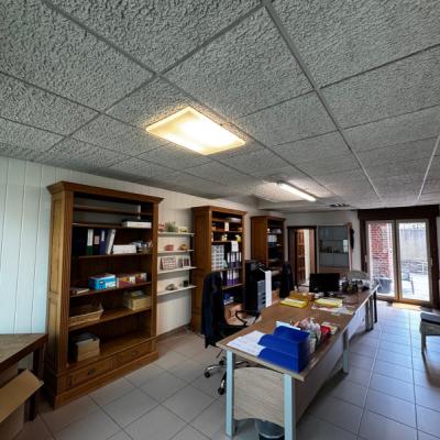 Office for rent in Lendelede