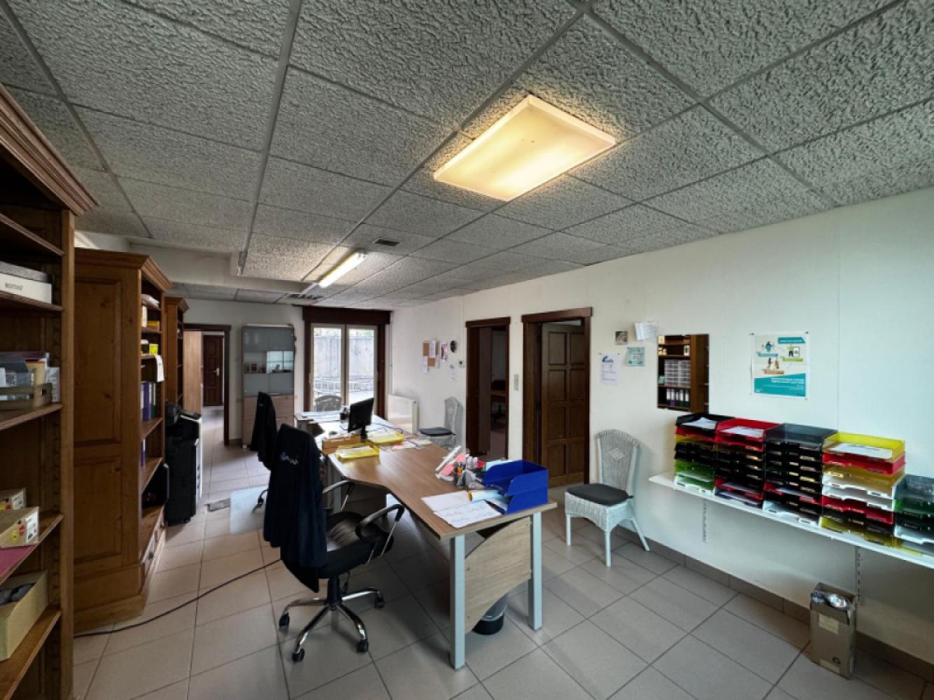 Office for rent in Lendelede