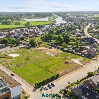 Building lot for sale
