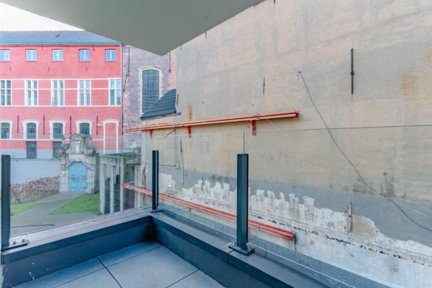 Service flat for sale in Ghent