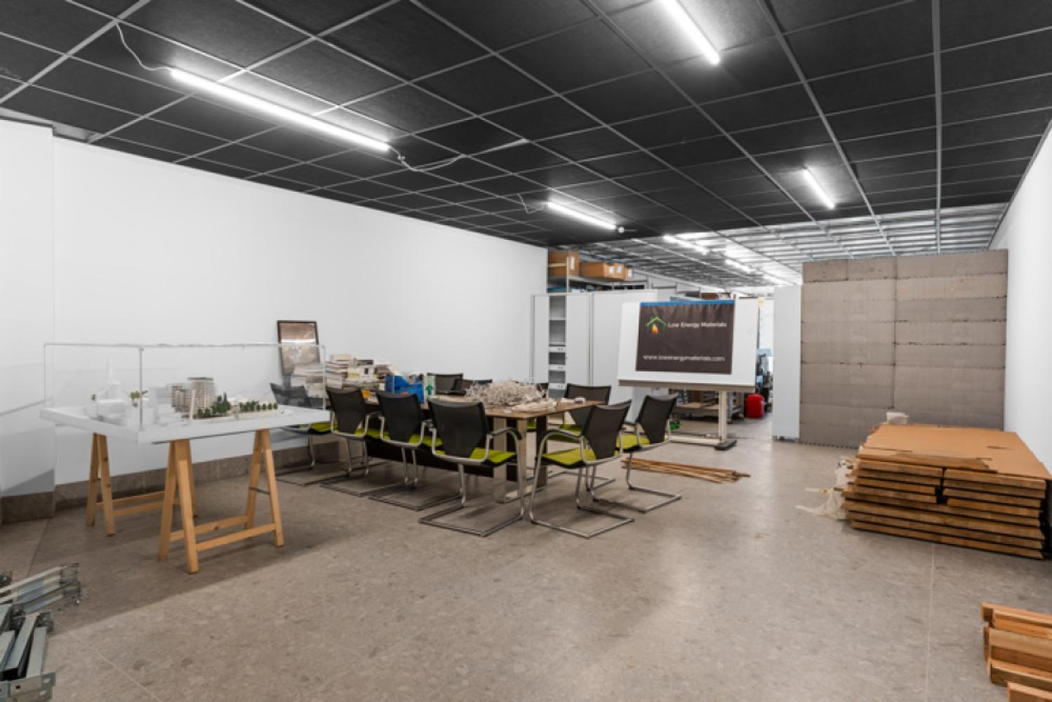 Commercial property for sale in Wetteren