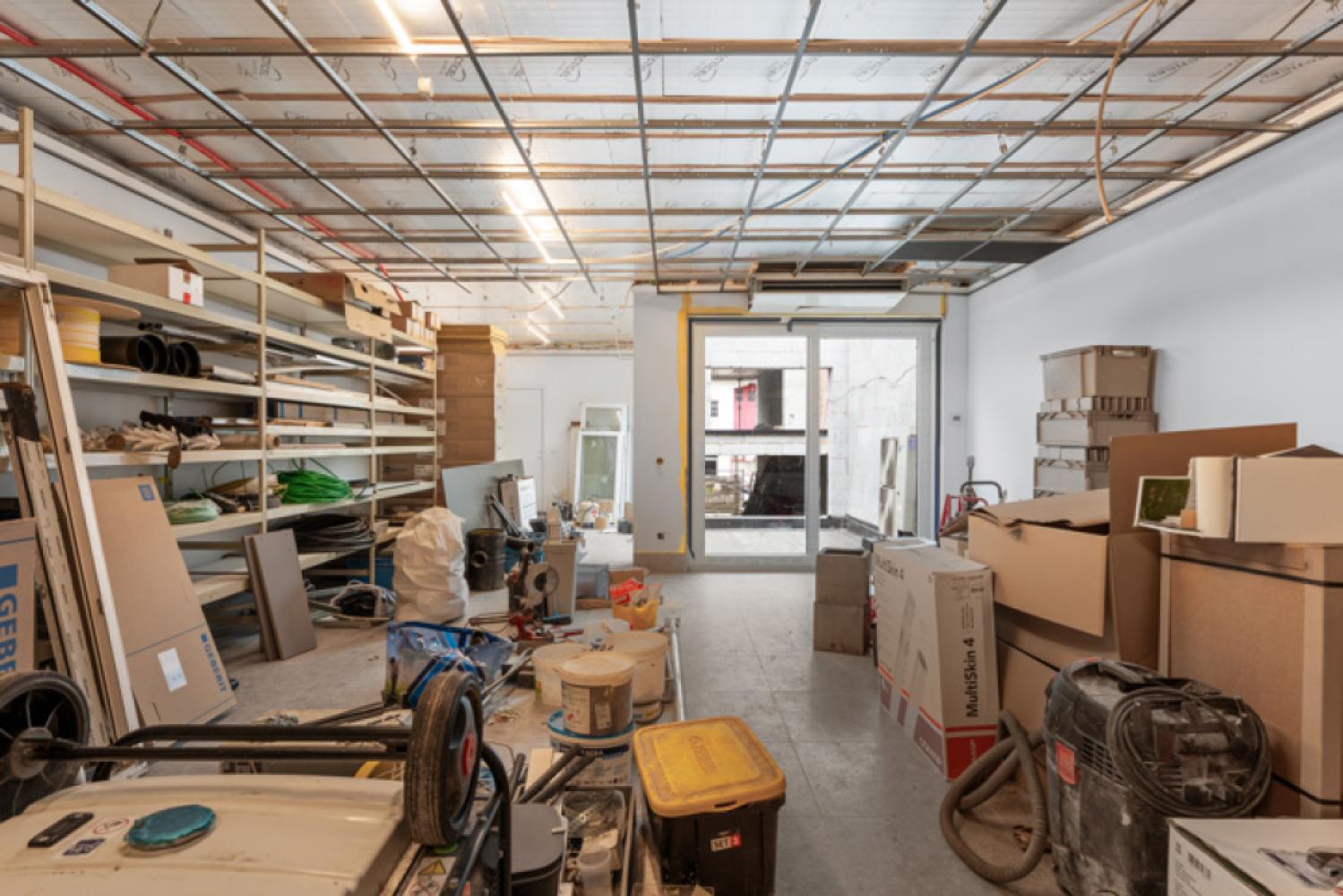 Commercial property for sale in Wetteren