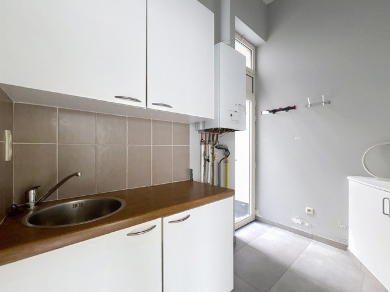 Commercial property for rent in Ghent