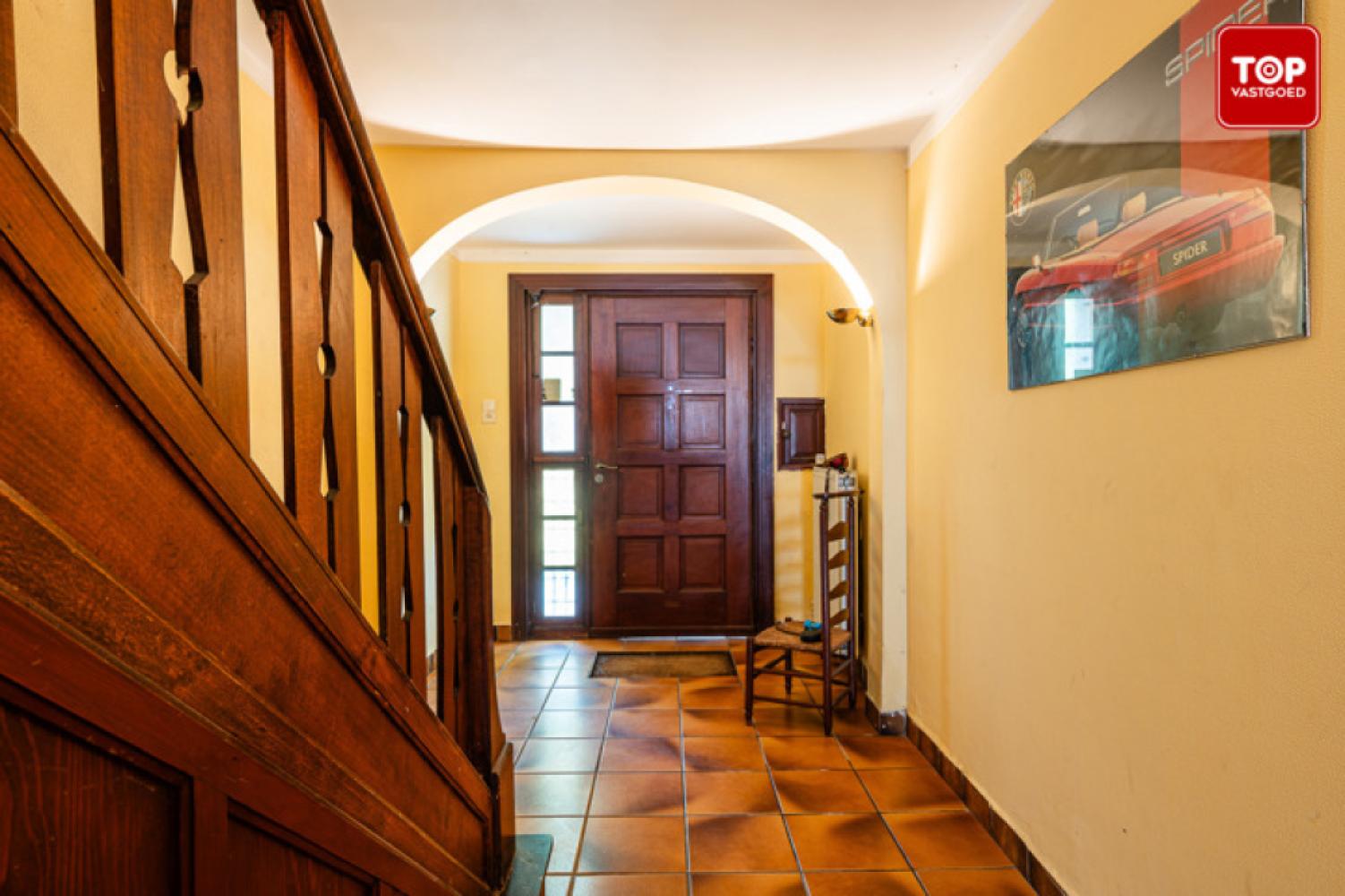 Bel etage for sale in Gentbrugge
