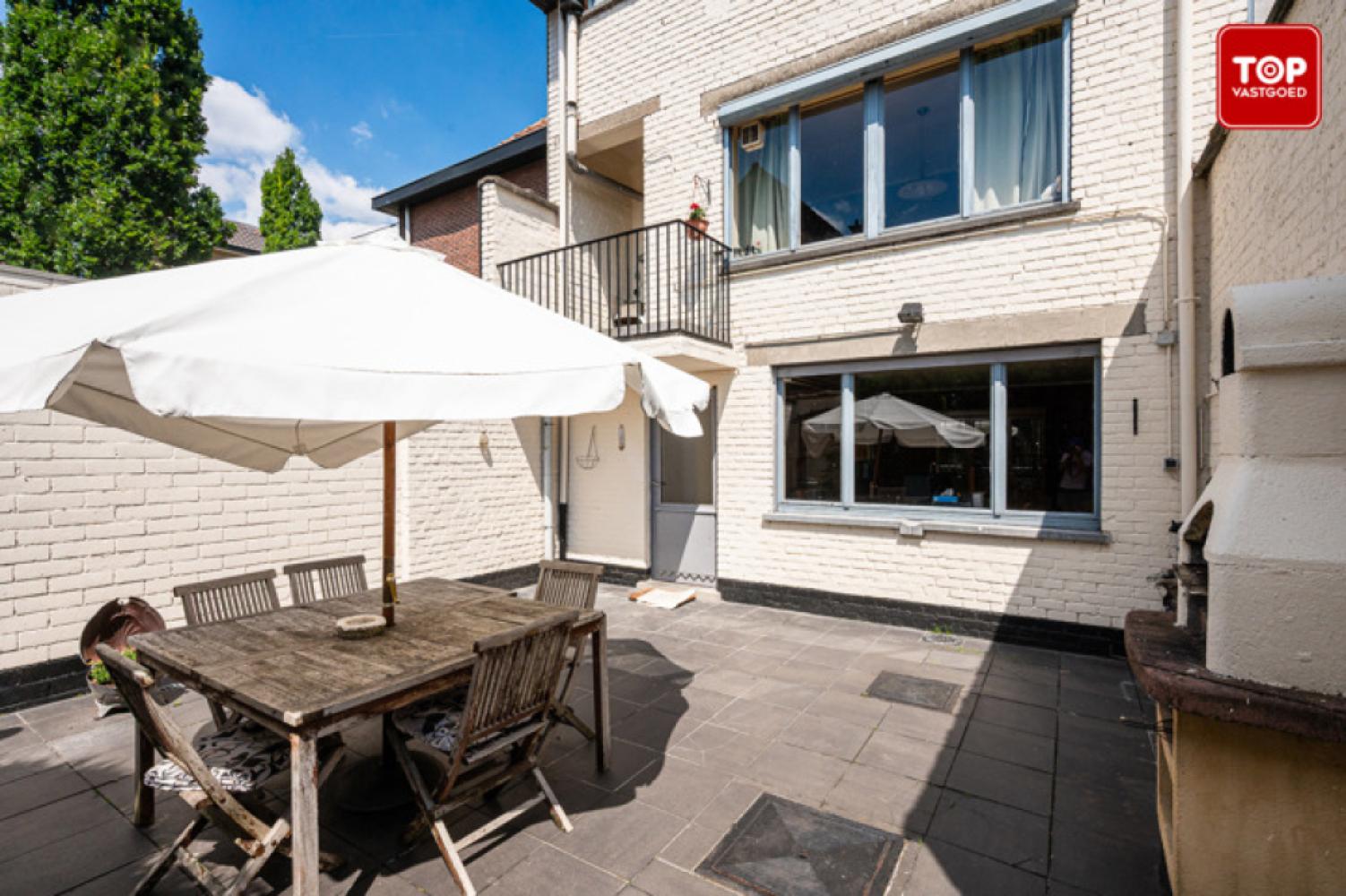 Bel etage for sale in Gentbrugge
