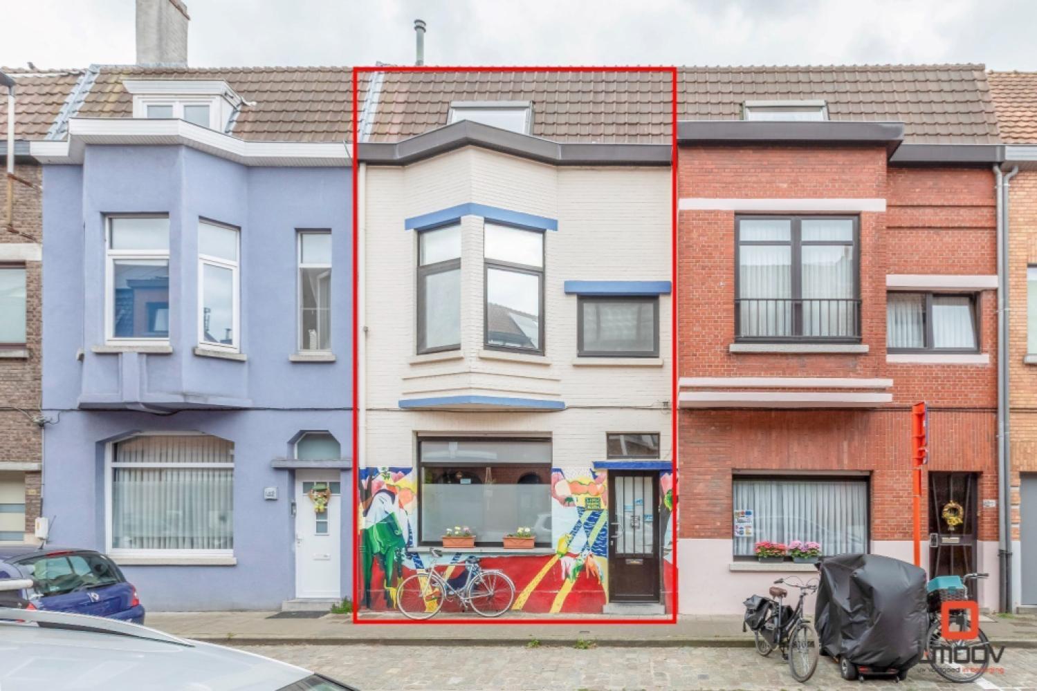 Huis te koop in Sint-Amandsberg