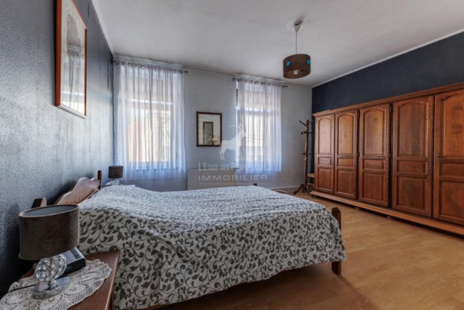 Maison à vendre à Gilly