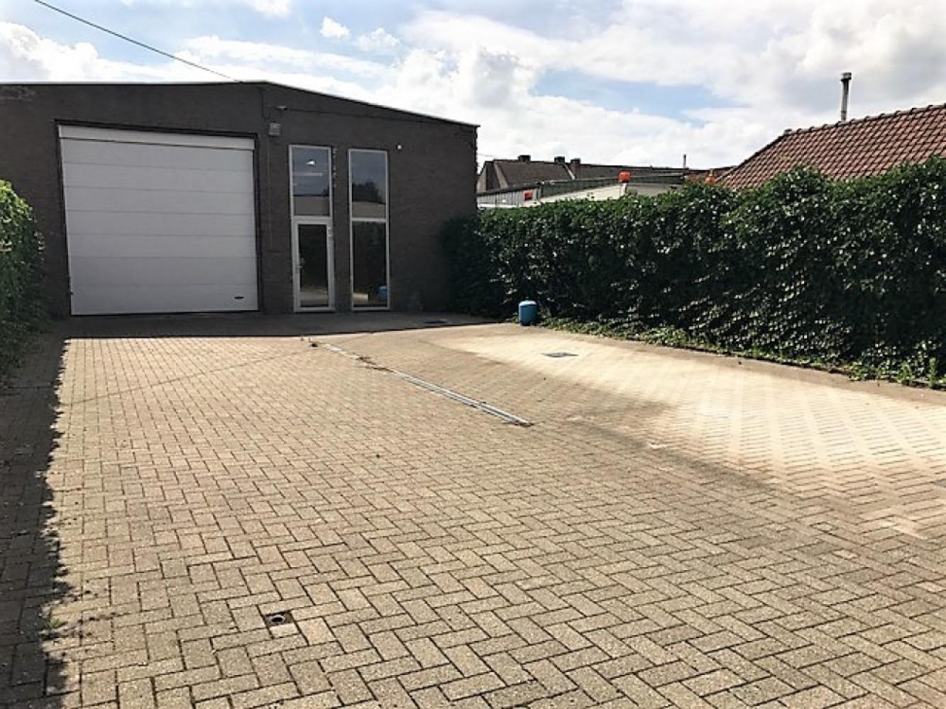 Industriële eigendom te huur in Wondelgem