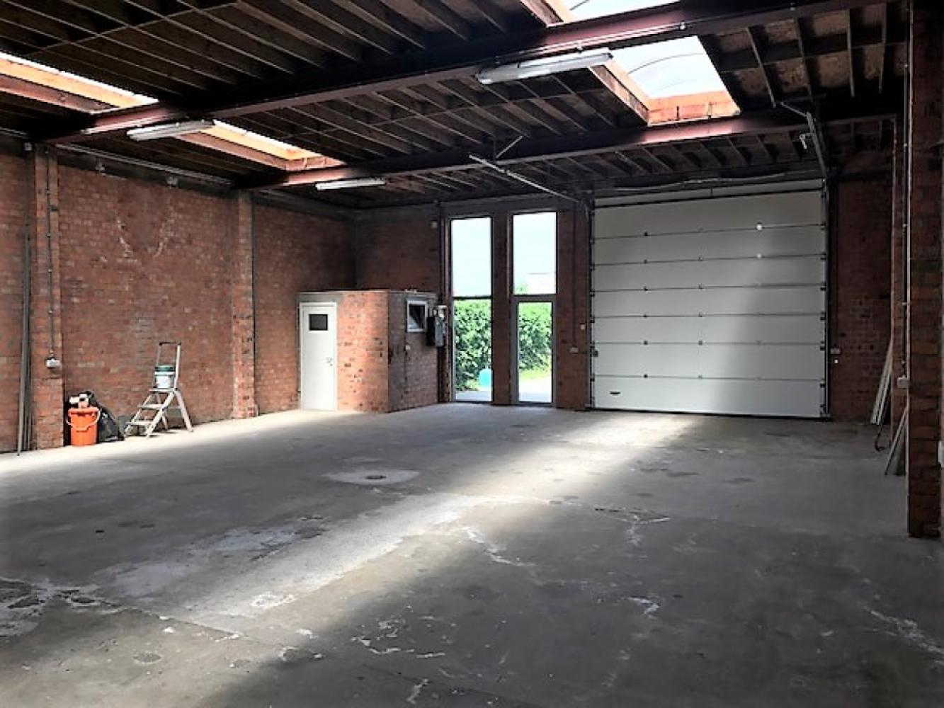 Industriële eigendom te huur in Wondelgem