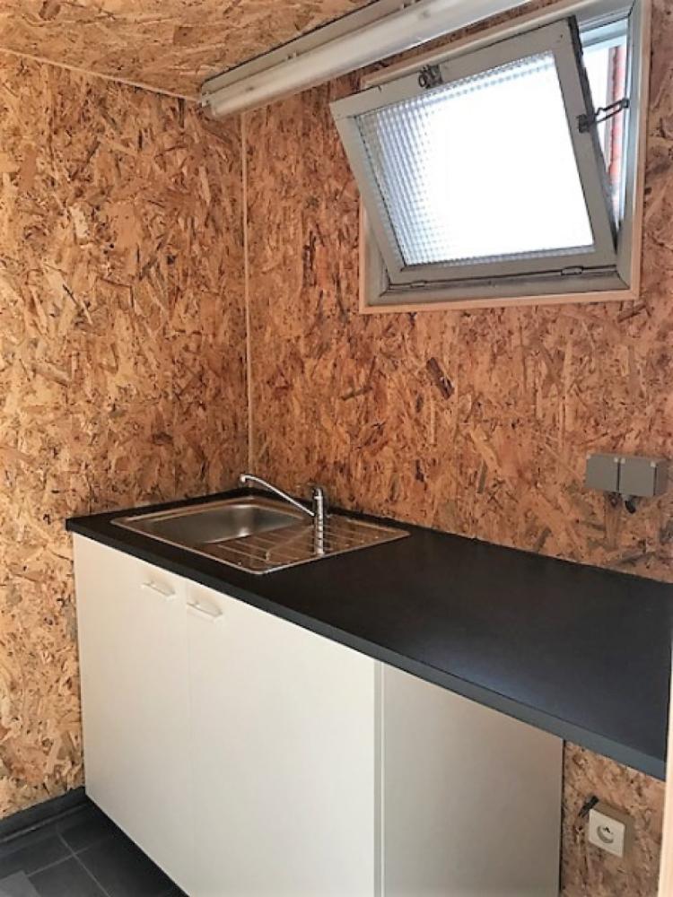 Industriële eigendom te huur in Wondelgem