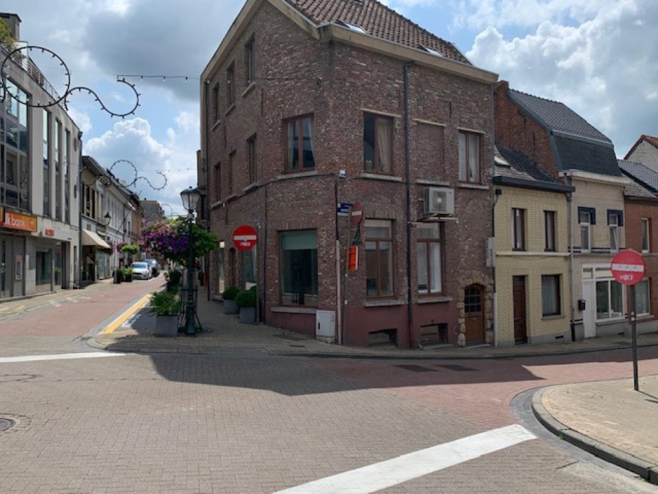 Commerciële eigendom te huur in Wetteren