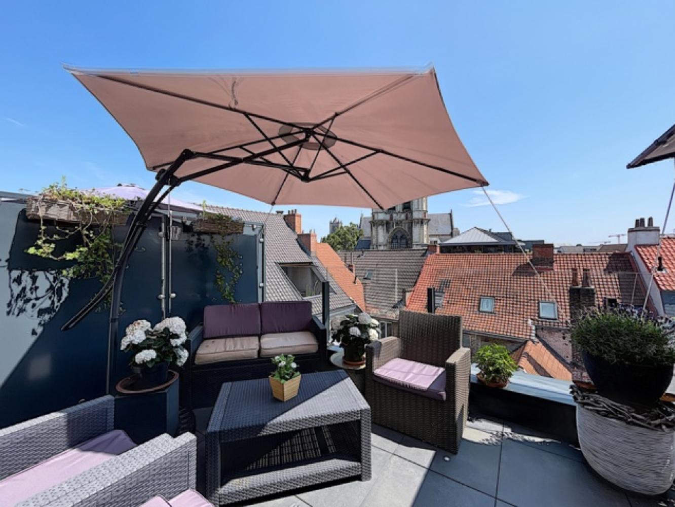 Service flat for sale in Ghent