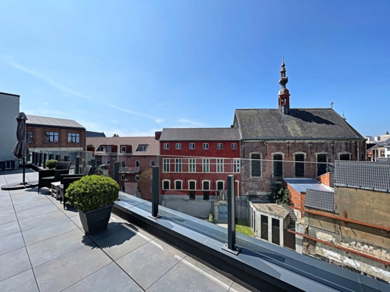 Service flat for sale in Ghent