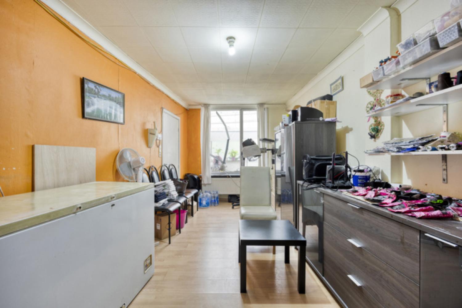 Bien commercial à vendre à Lokeren