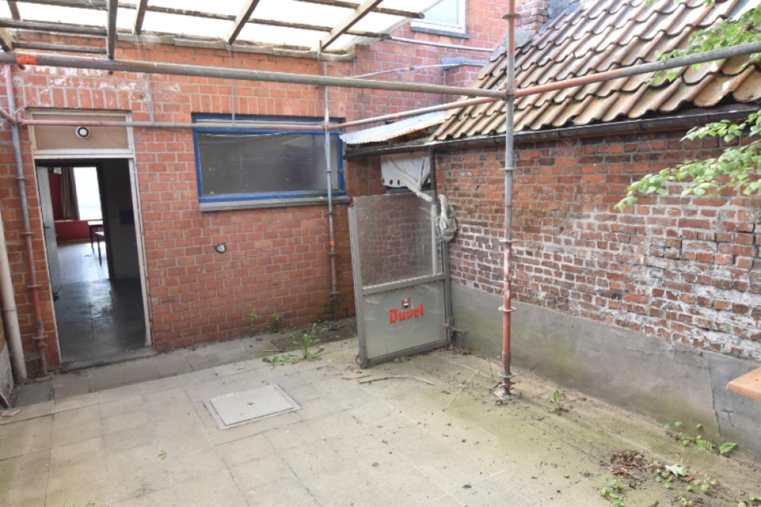 Office for sale in Temse