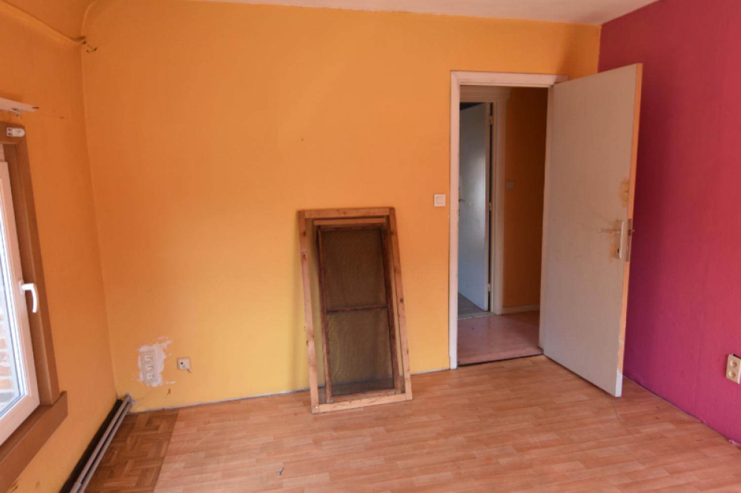 Office for sale in Temse