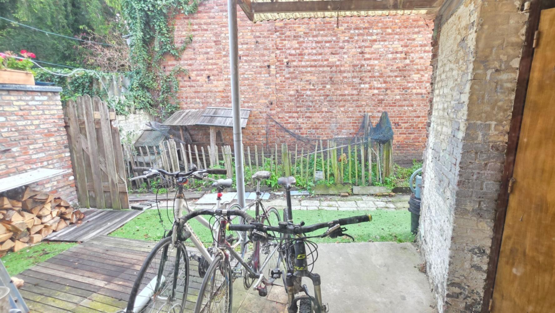 Bureau à vendre à Baasrode