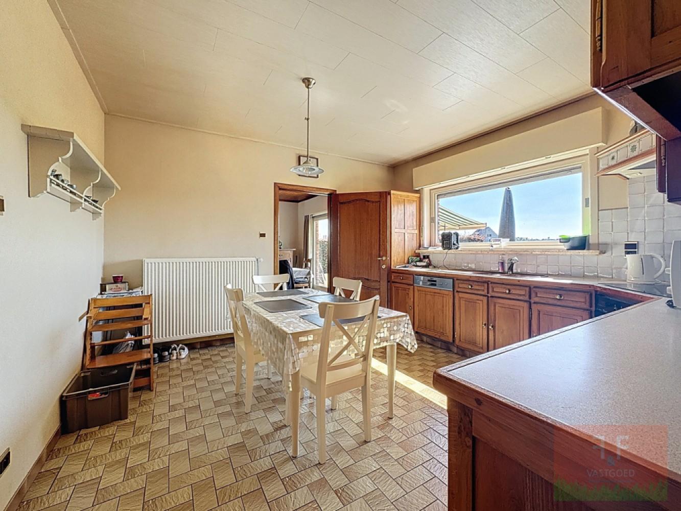 House for sale in Letterhoutem