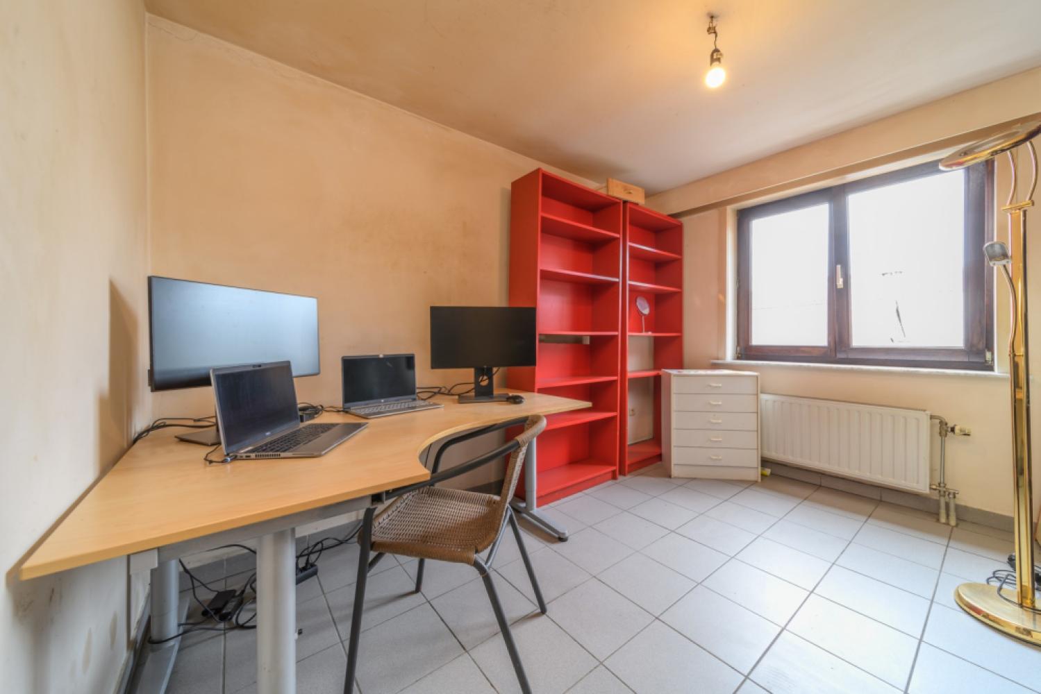 Opbrengsteigendom te koop in Aalst