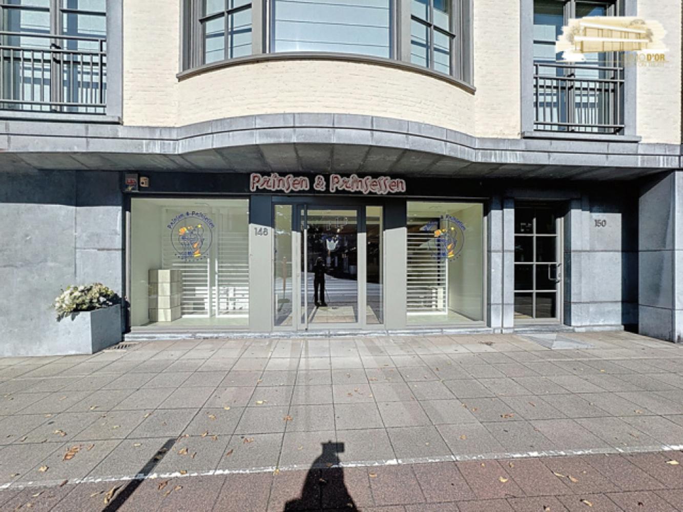 Bien commercial à louer à Brasschaat