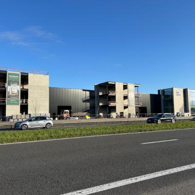 Bien commercial à vendre à Mariakerke