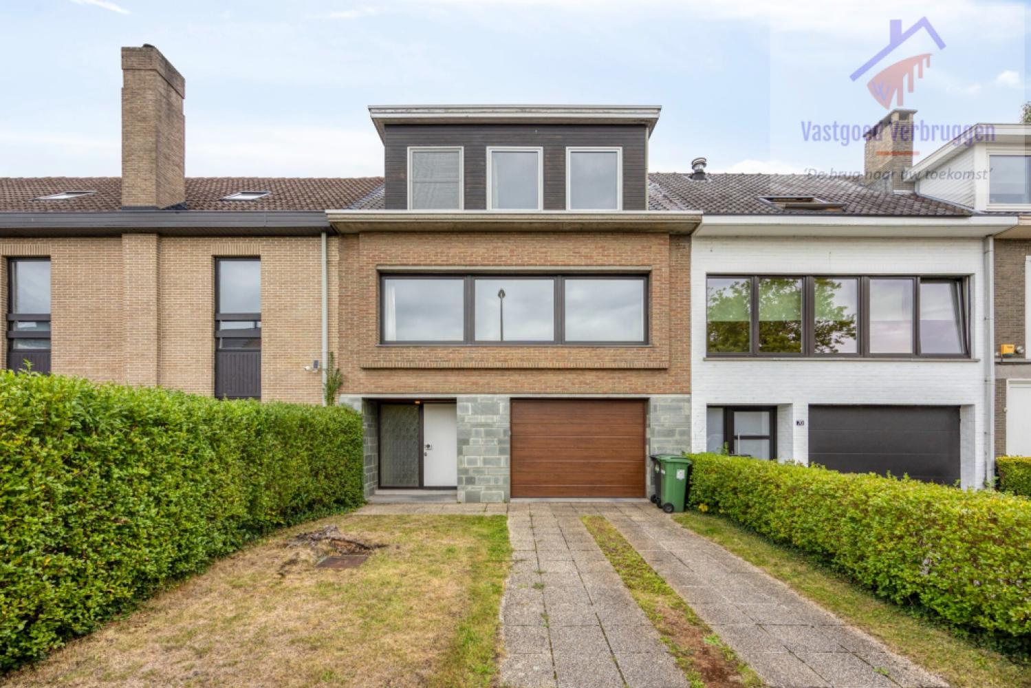 Bel etage for sale in Aalst