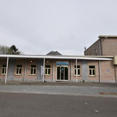 Gebouw gemengd gebruik te koop in Zottegem