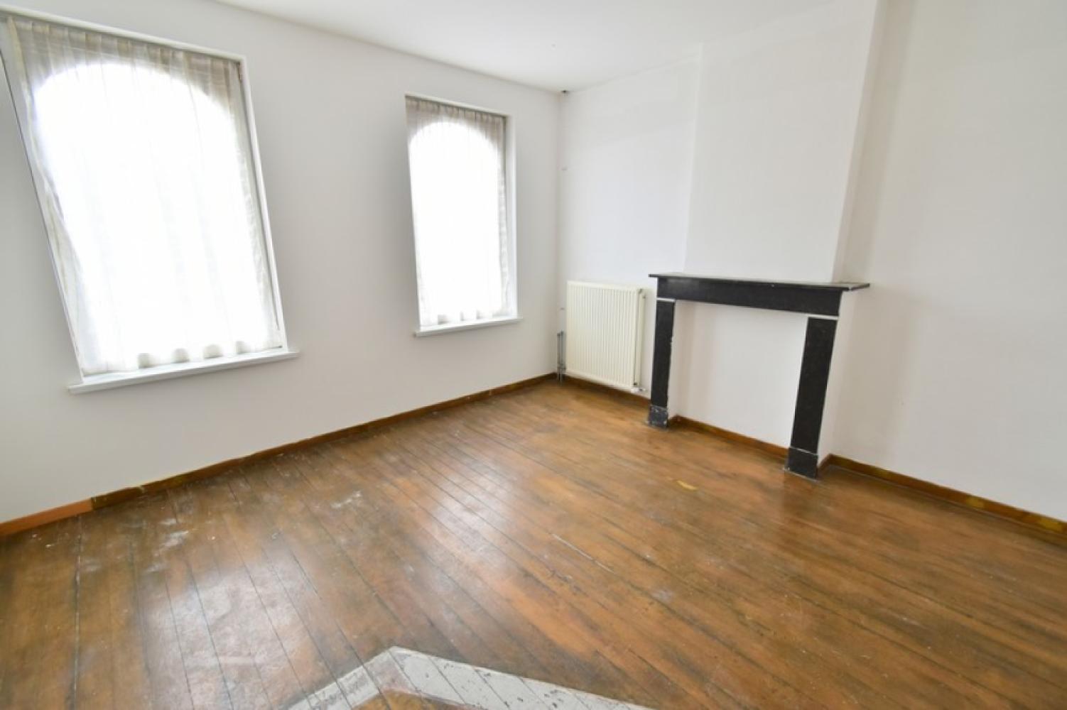 Gebouw gemengd gebruik te koop in Zottegem