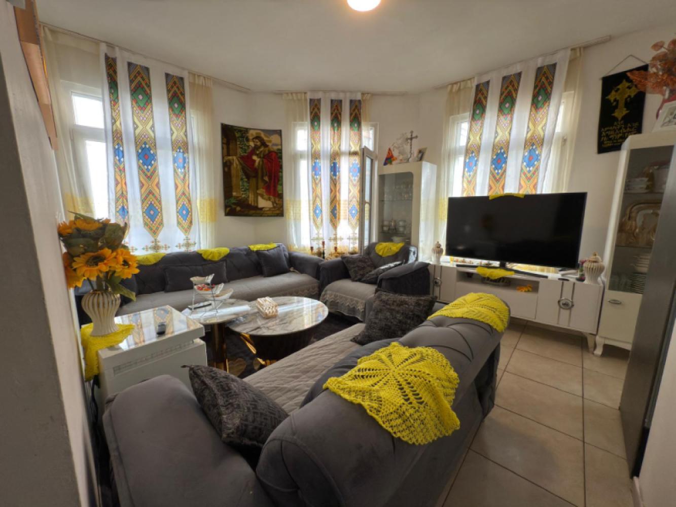 Opbrengsteigendom te koop in Antwerpen