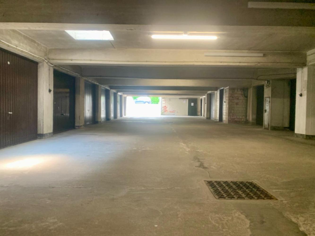 Garage / parking te koop in Sint-Denijs-Westrem