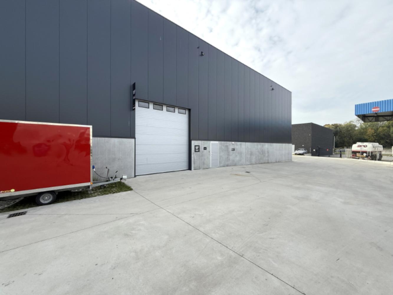 Warehouse for rent in Wondelgem