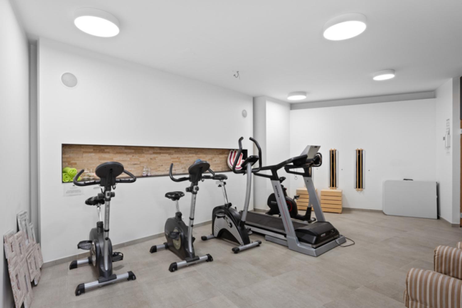 Service flat for sale in Deinze