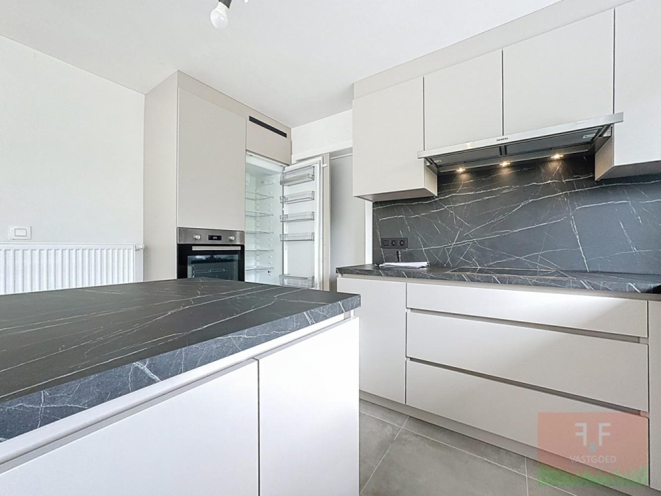 House for sale in Sint-Lievens-Houtem